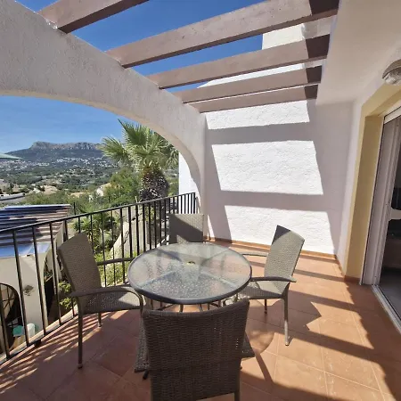 Casa Pintor By Theka Services Apartment *